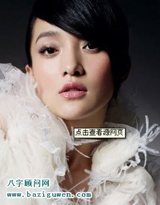 周迅八字月柱正官