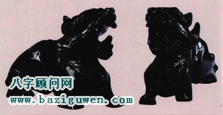 黑墨玉招财貔貅