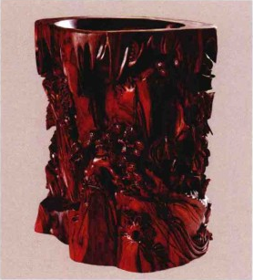 紫檀松竹笔筒的开运作用