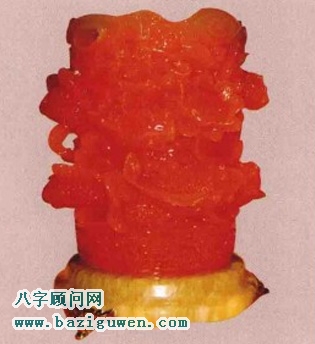 久久有余笔筒的开运作用