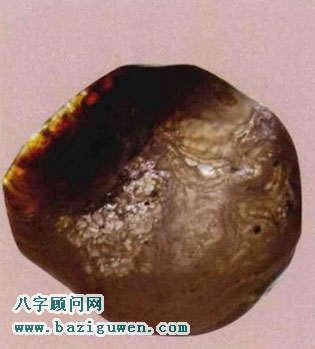 水胆玛瑙的开运作用